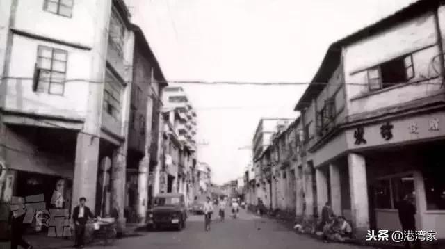 东堤西路口