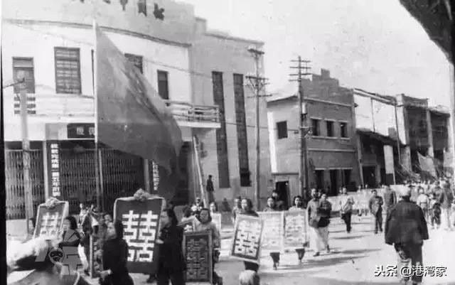 东堤电影院及迎亲队伍