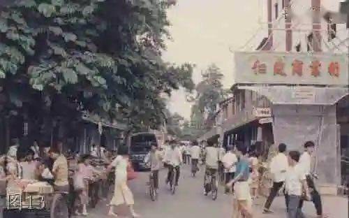 仁爱路商业街